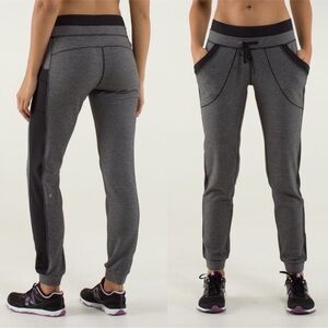 Lululemon Base Runner Rulu Pant Heathered Black Raspberry Sweatpants Joggers